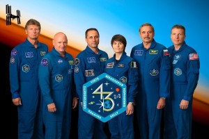 iss_exp43_crew