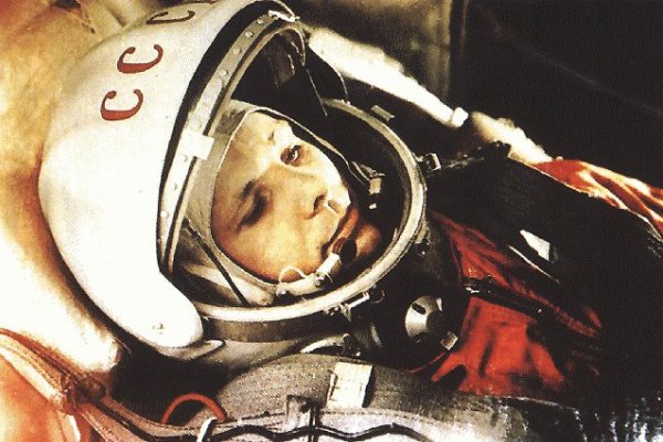 Flashmob per celebrare Gagarin